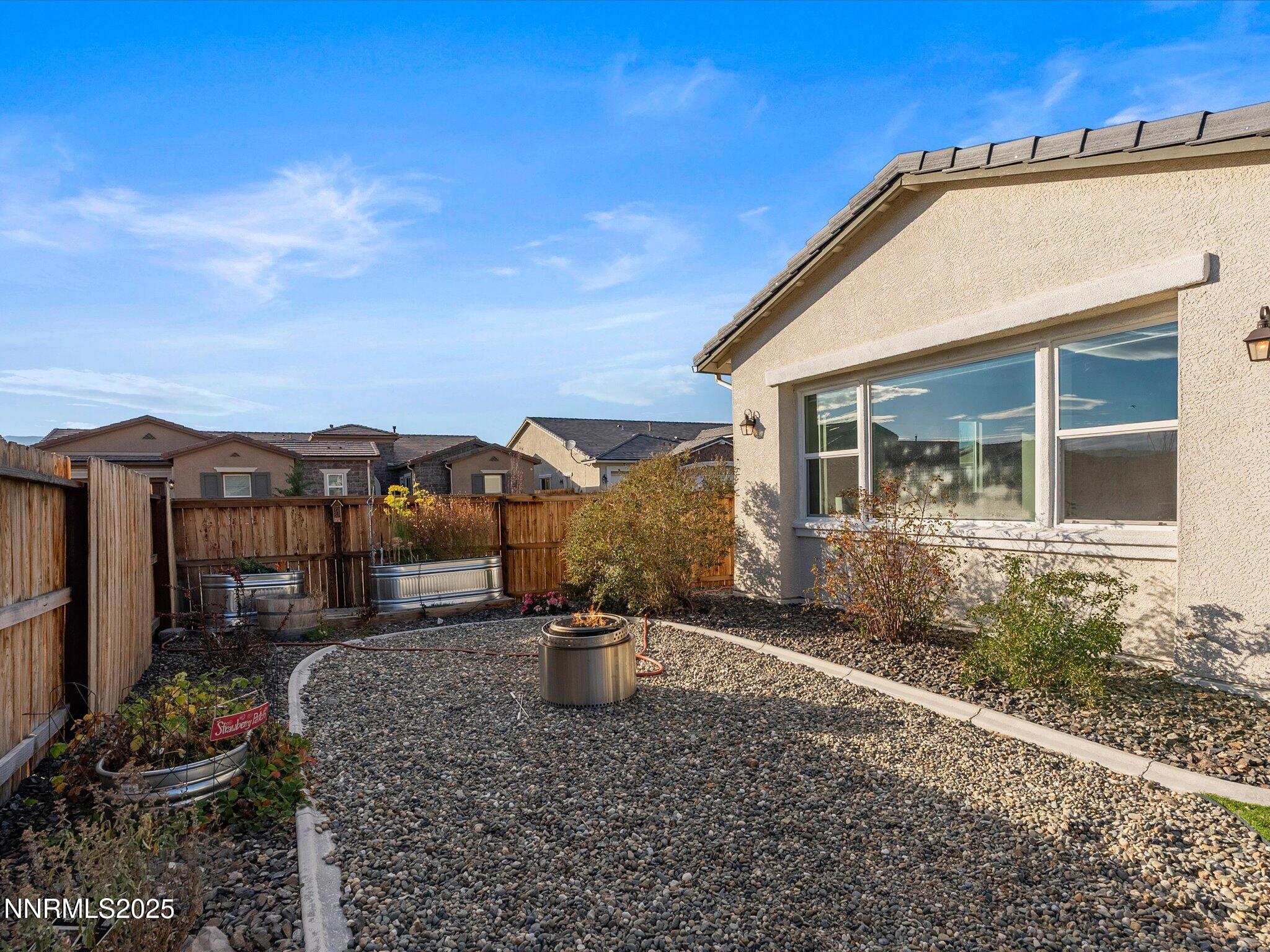 64-2348 Stonerise-163