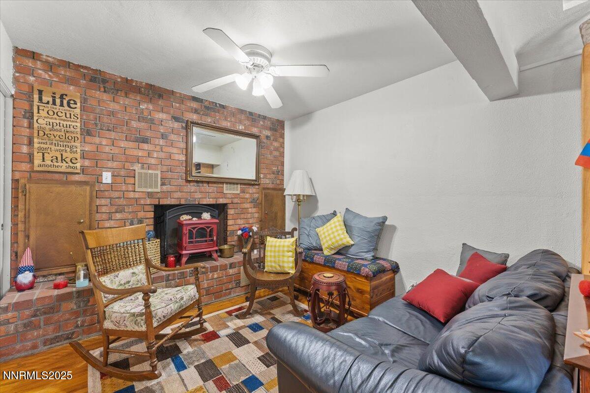 33-504 and 506 Modoc Street Reno NV 8950