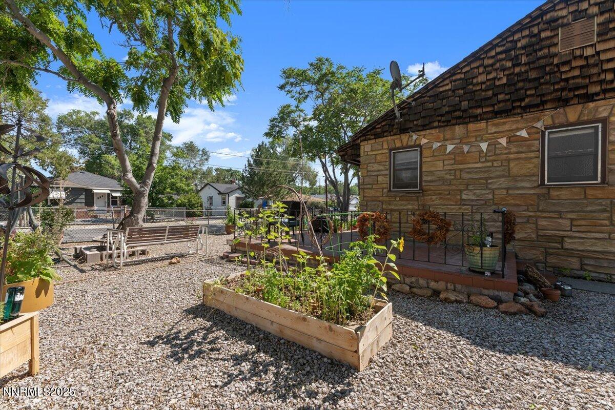 26-504 and 506 Modoc Street Reno NV 8950