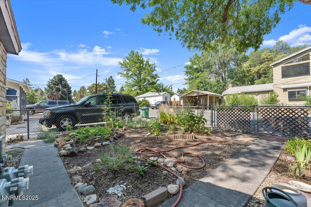 23-504 and 506 Modoc Street Reno NV 8950