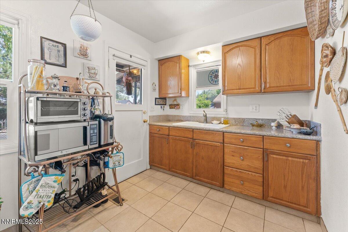 36-504 and 506 Modoc Street Reno NV 8950