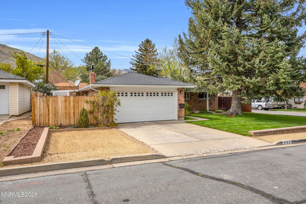 Photo of 602 Poplar Street, Carson City, NV 89703 (MLS # 260003719)