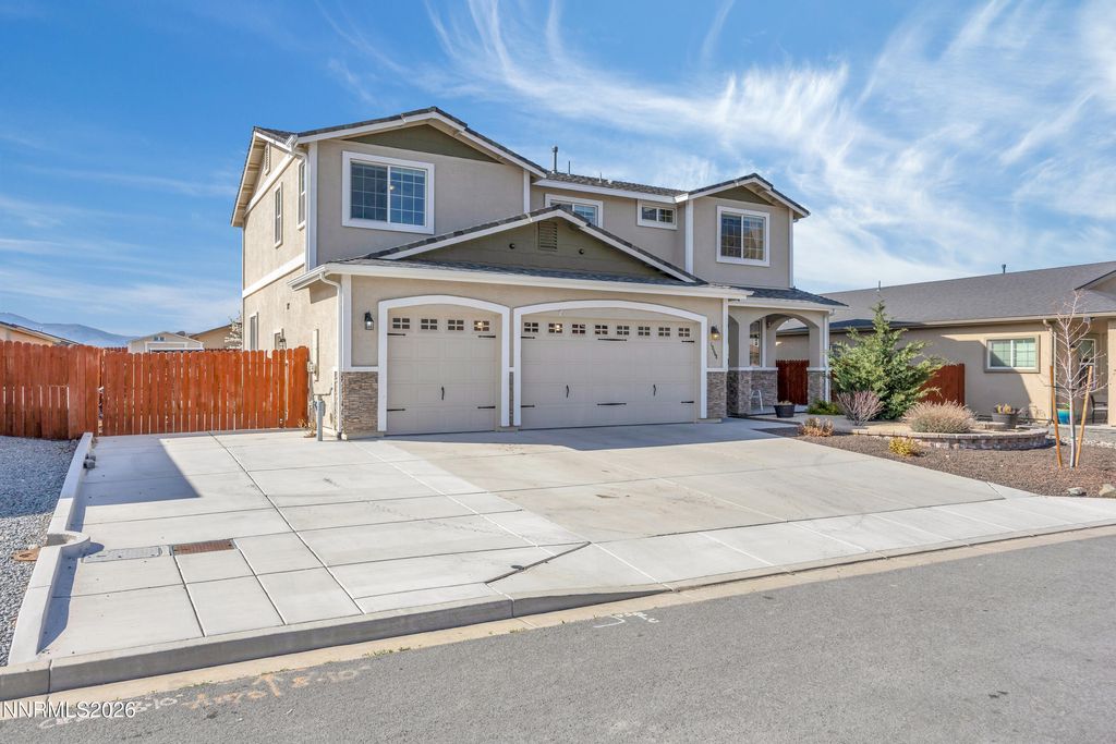 Photo of 18648 Granite Peak Court, Reno, NV 89508 (MLS # 260003289)