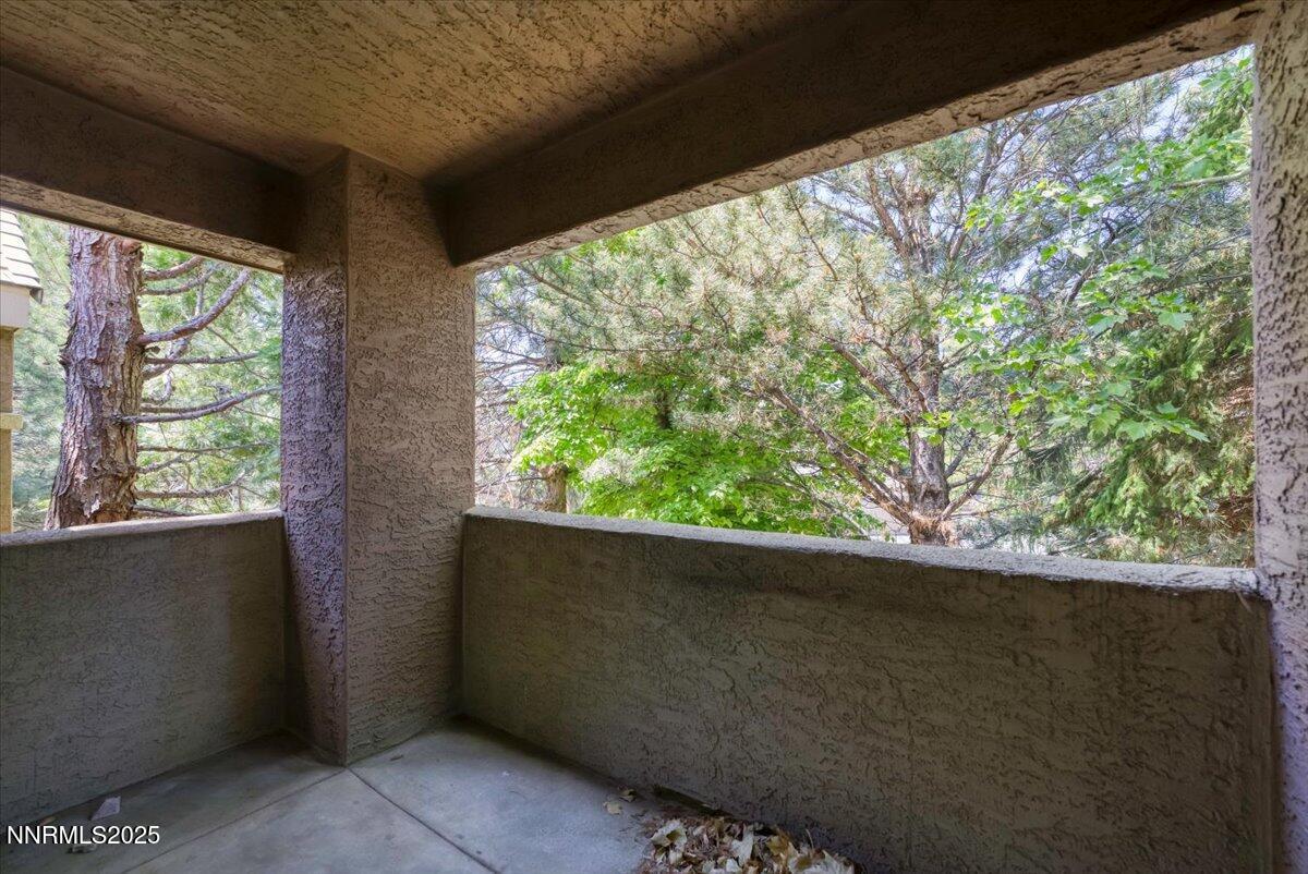 25-900 S Meadows Pkwy 5222 Reno NV 89521