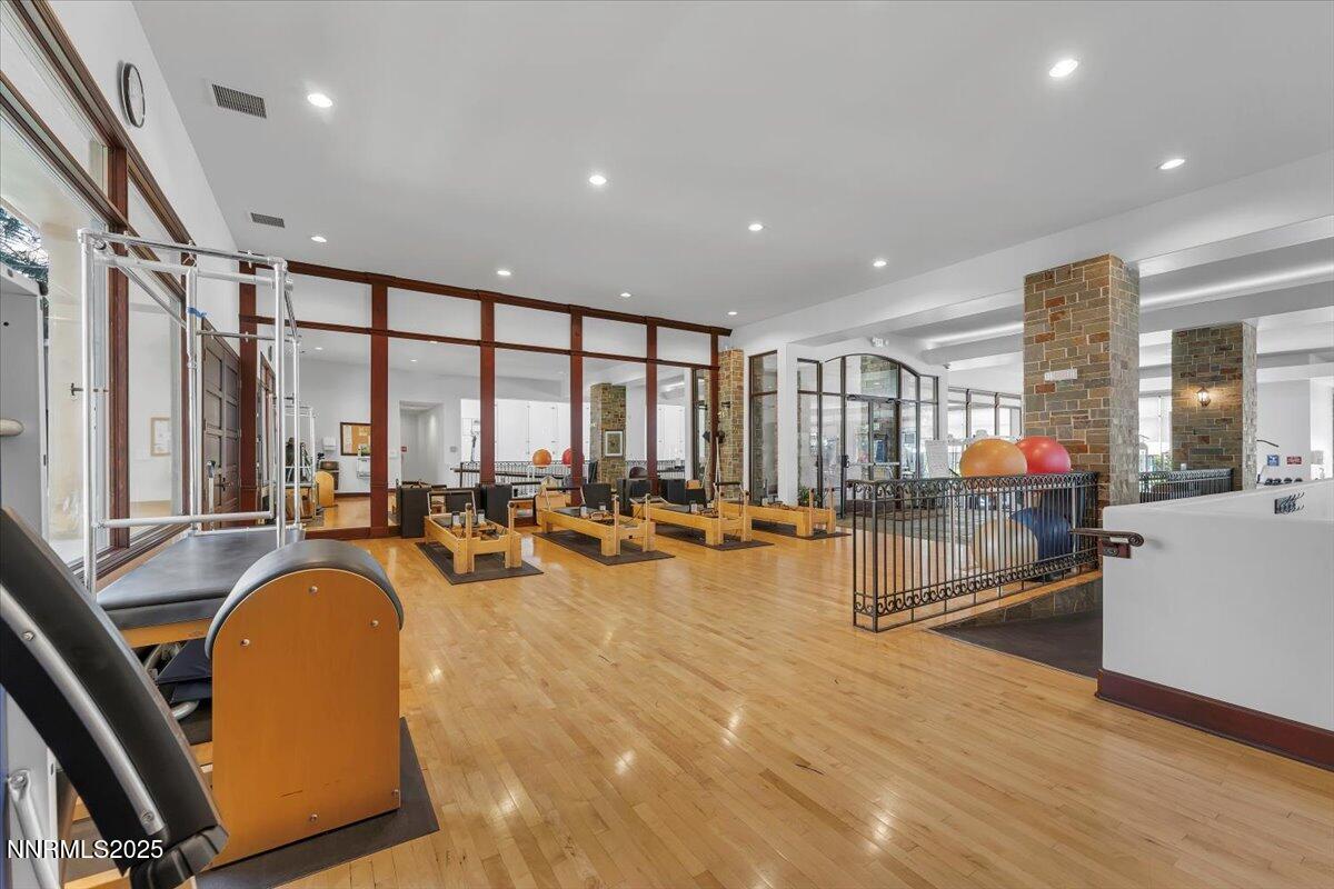 49-900 S Meadows Pkwy 5222 Reno NV 89521