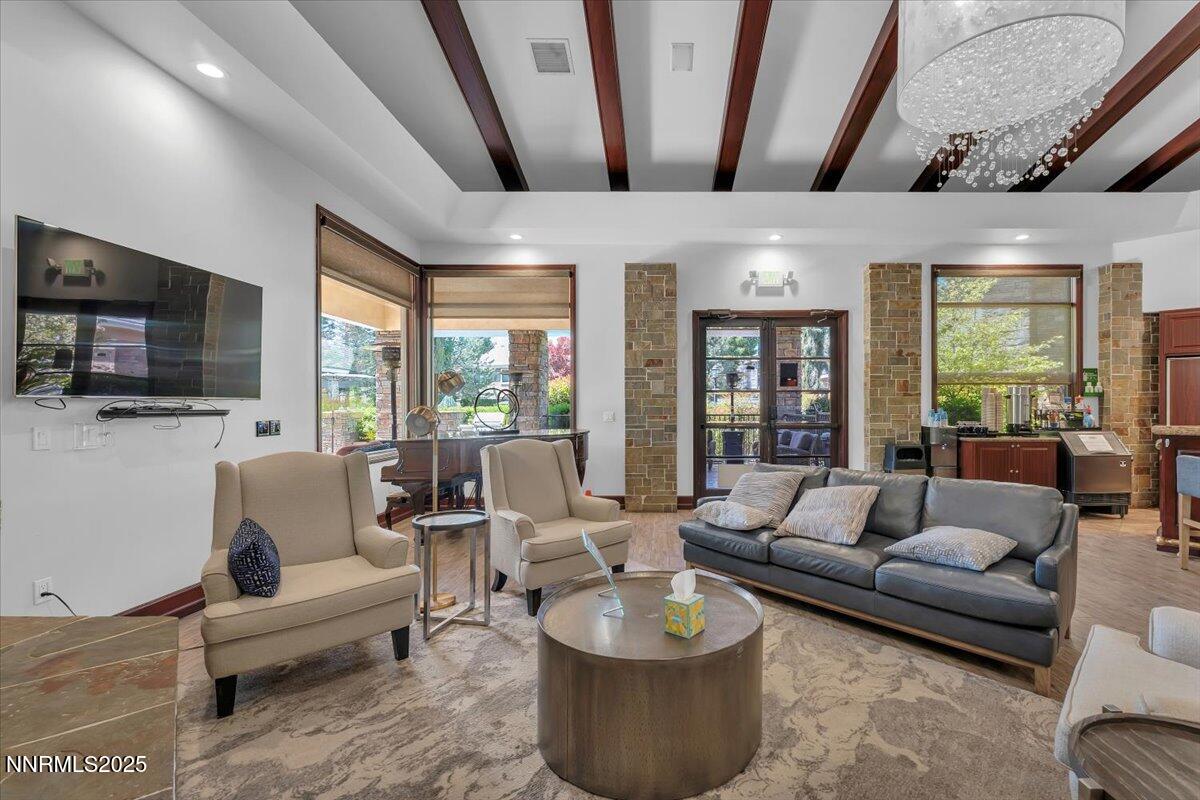 43-900 S Meadows Pkwy 5222 Reno NV 89521