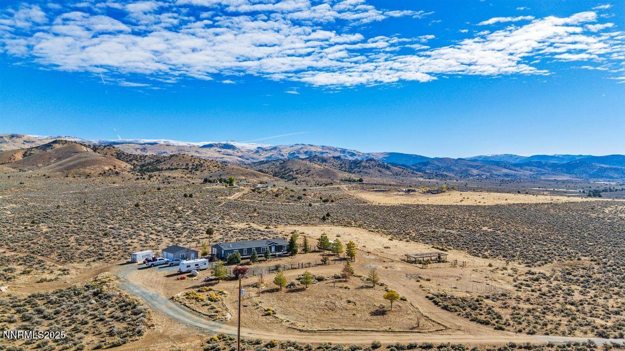 300 Crossover - Drone wide shot front-ba