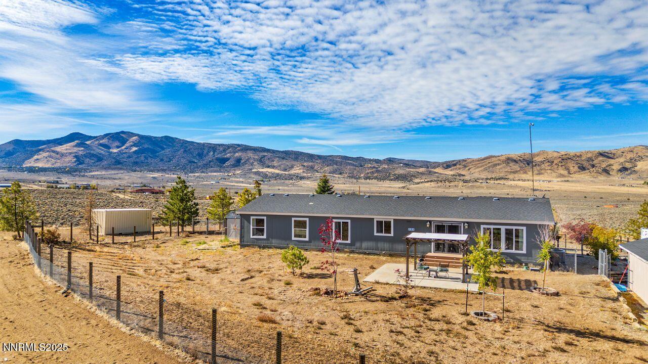 300 Crosover Backyard view