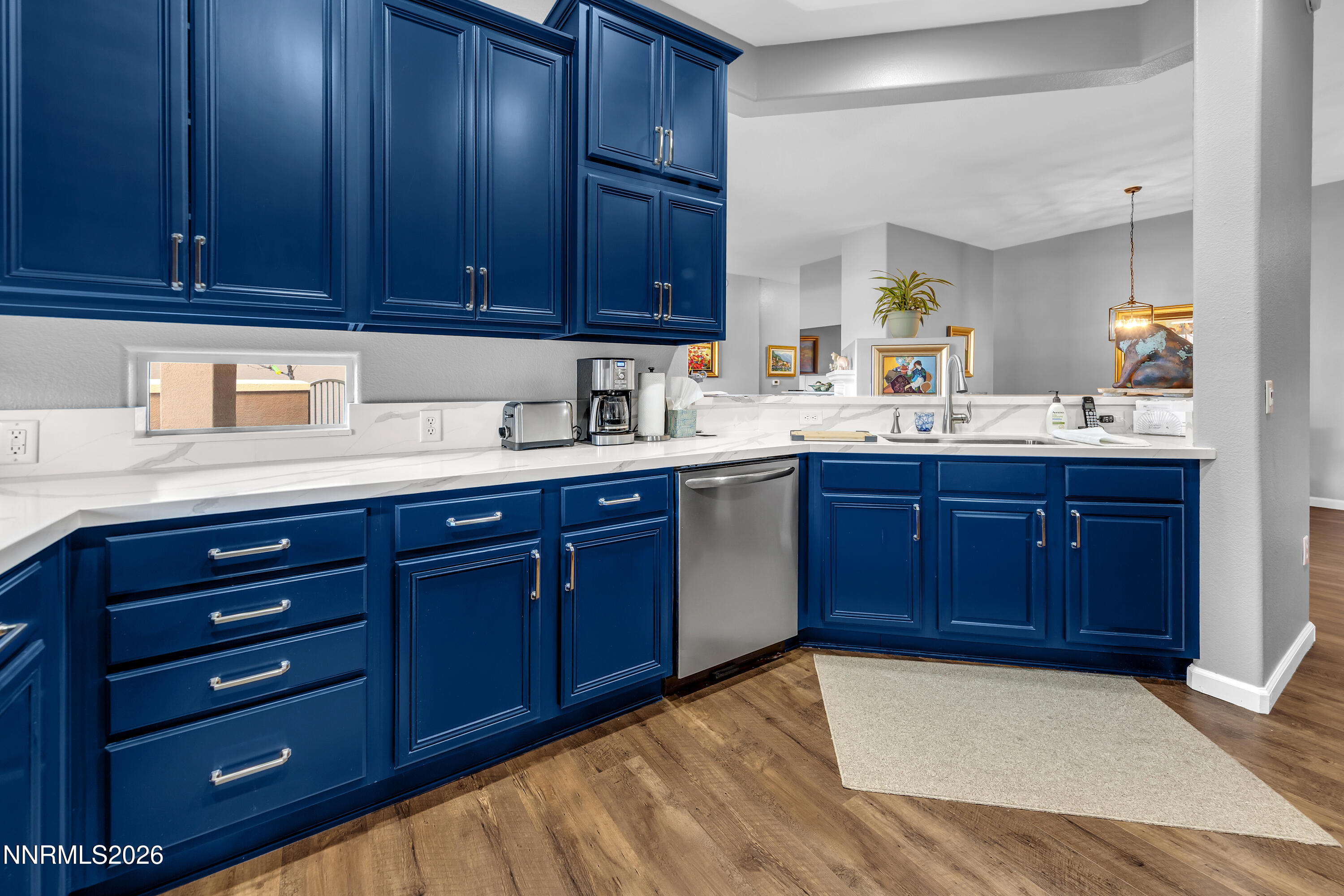 WilburMay9900_3101-013