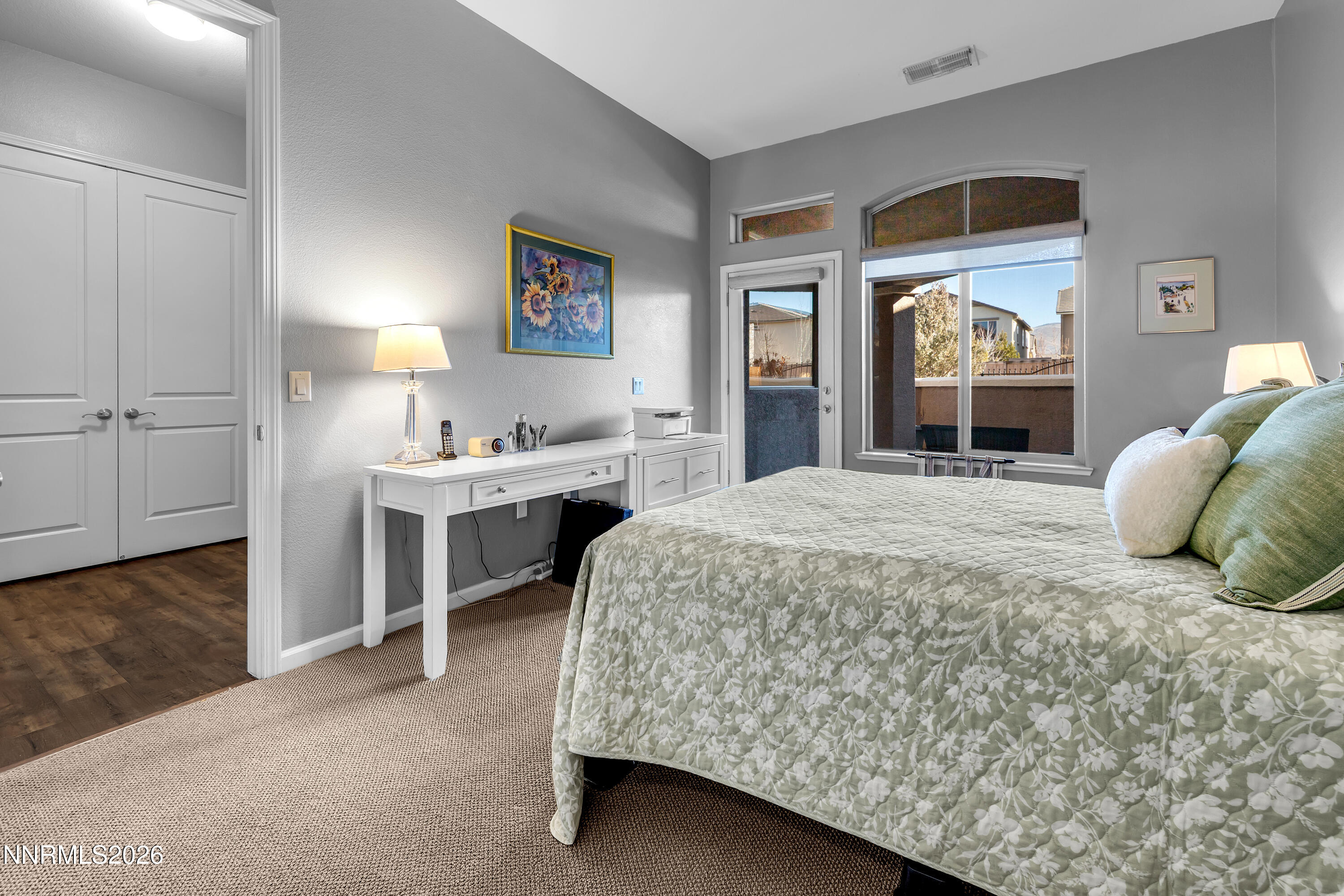 WilburMay9900_3101-018