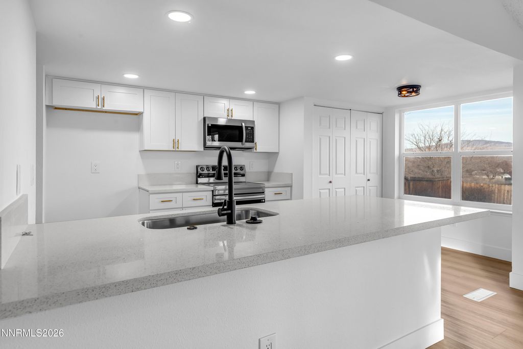 Photo of 6810 Sunkist Drive, Sparks, NV 89436 (MLS # 260000723)