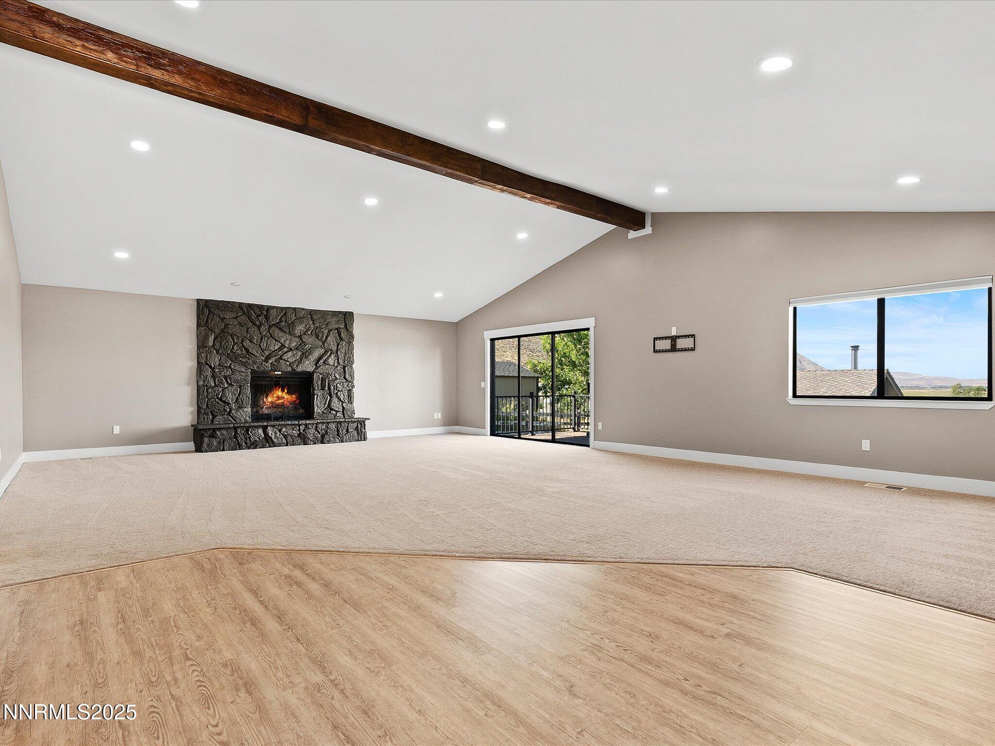 06-228 Beverly Way-105