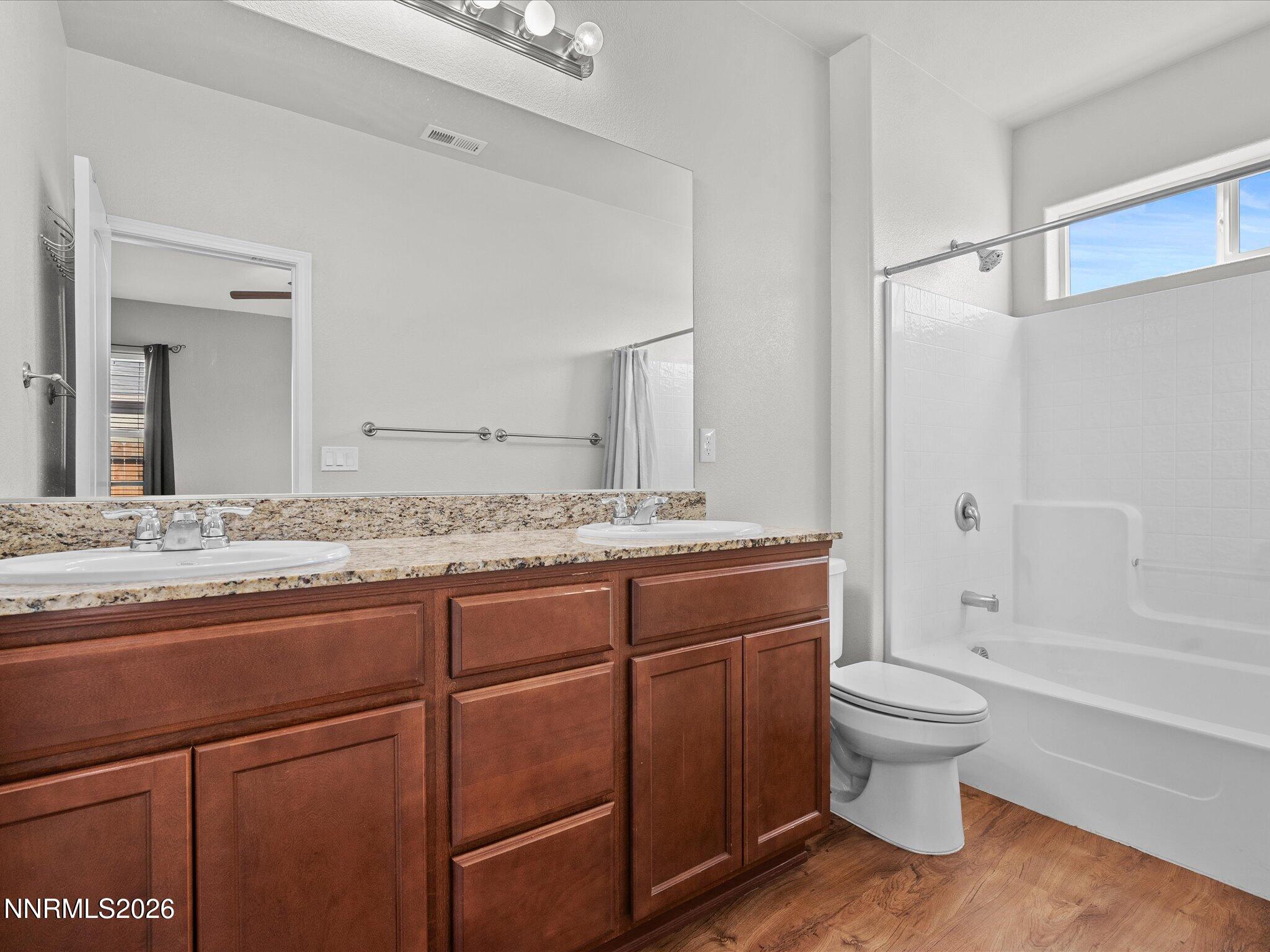 21-143 Walnut Dr-120