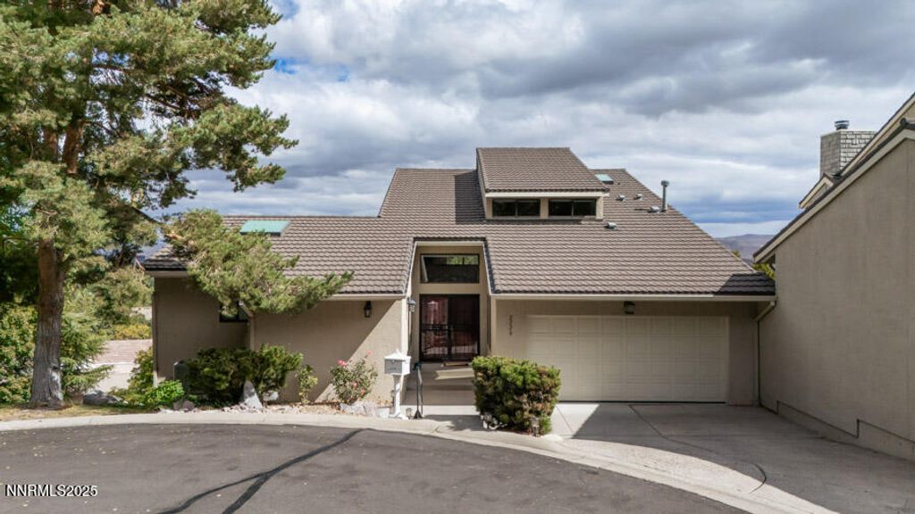 Photo of 2220 Stone Mountain Circle, Reno, NV 89519 (MLS # 250056676)