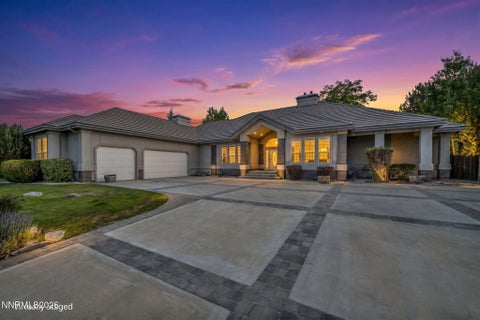 MLS: 260008151