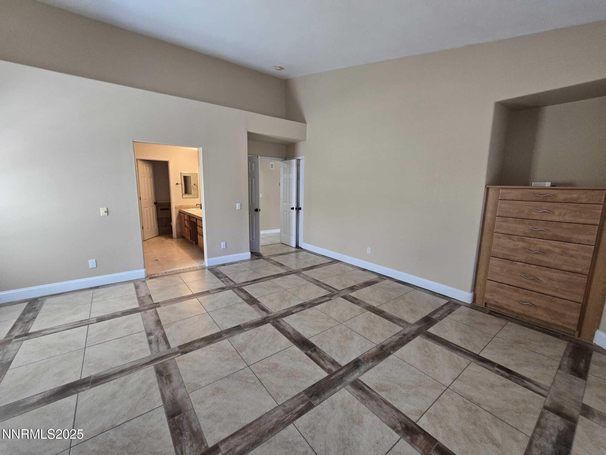 PHOTO-2025-08-04-13-25-40_4