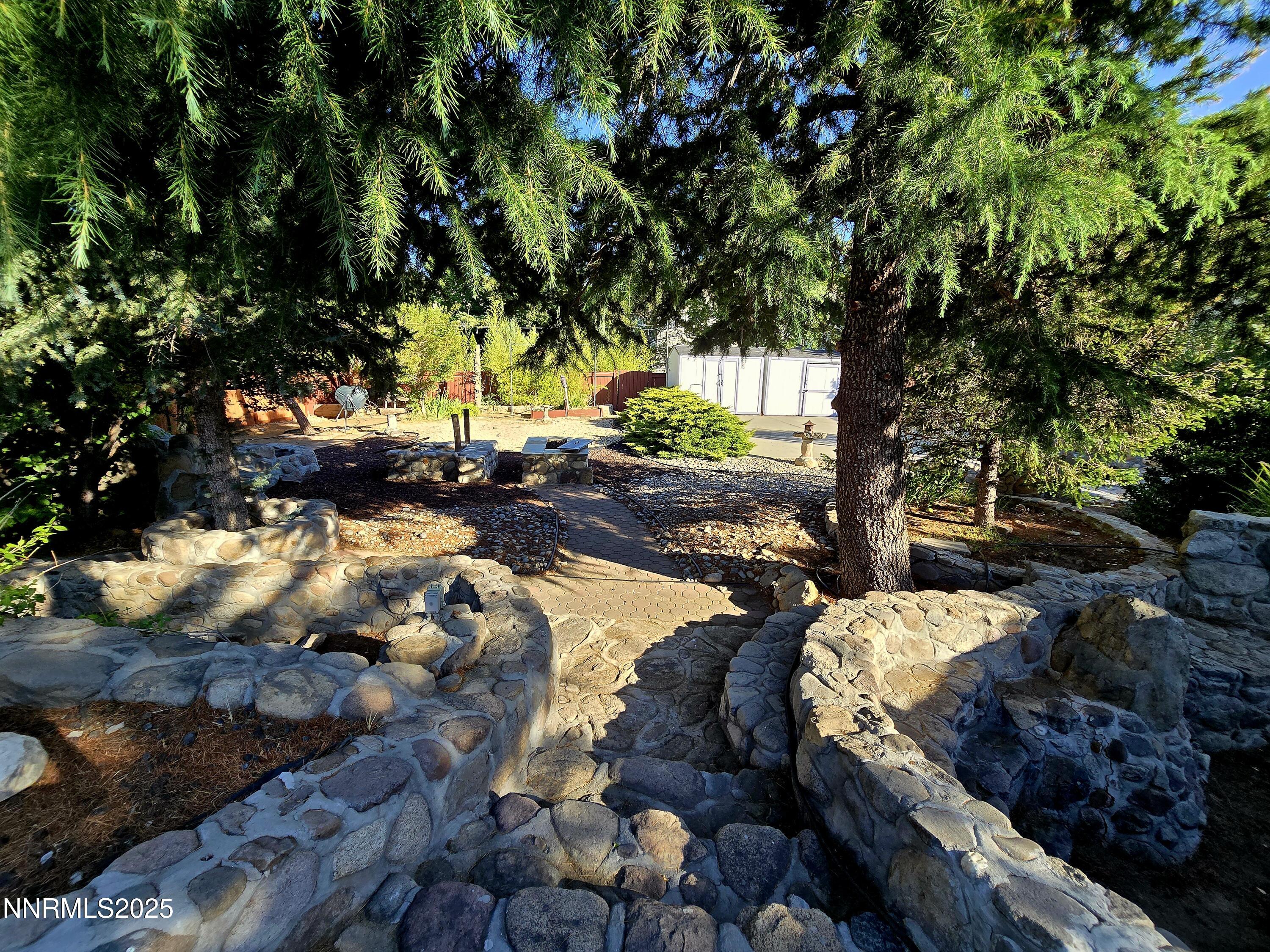 3796 Bellingham backyard 2