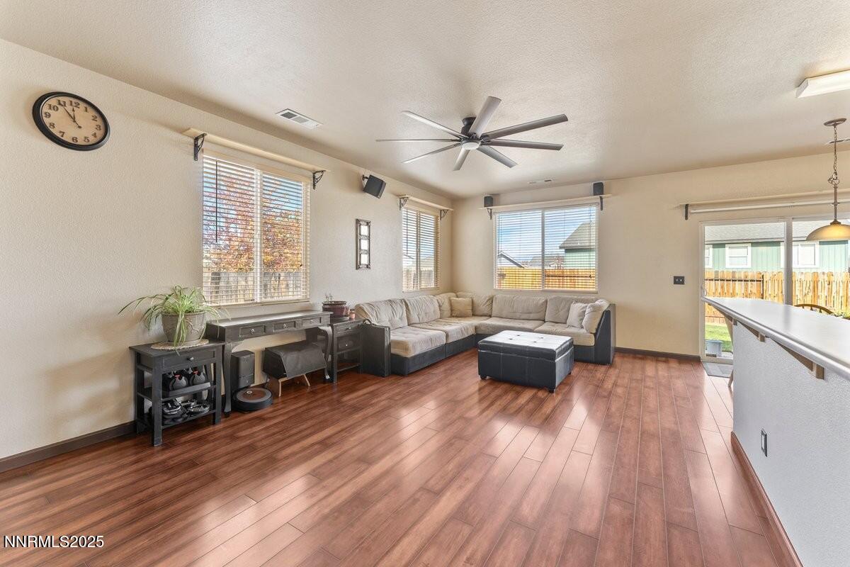 9965 Moondust Great Rm 1