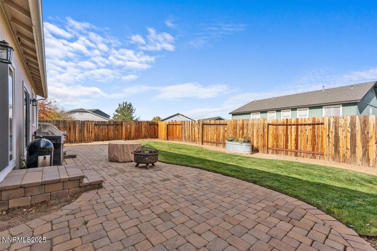 9965 Moondust Backyd 1