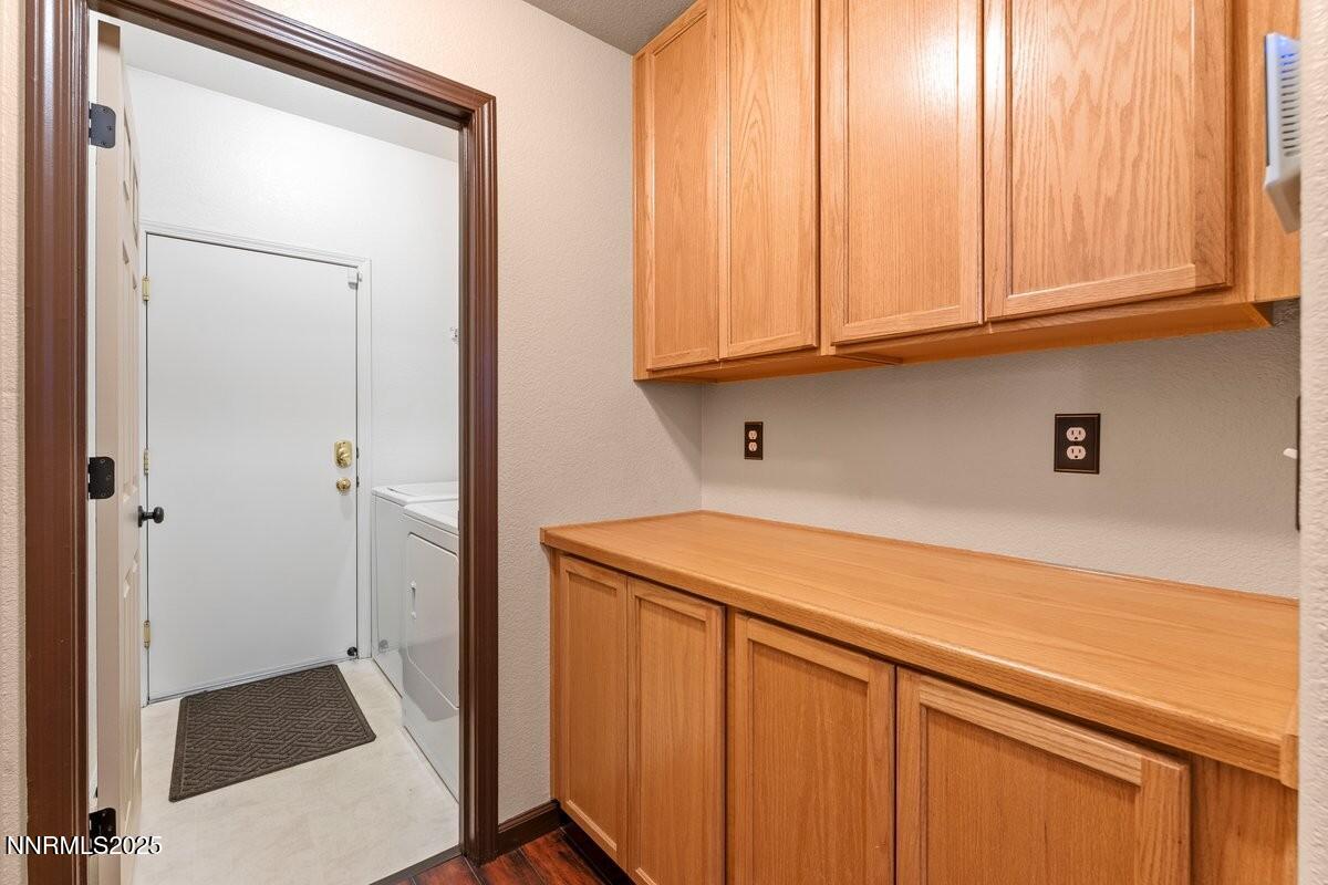 9965 Moondust Linen to Laundrey