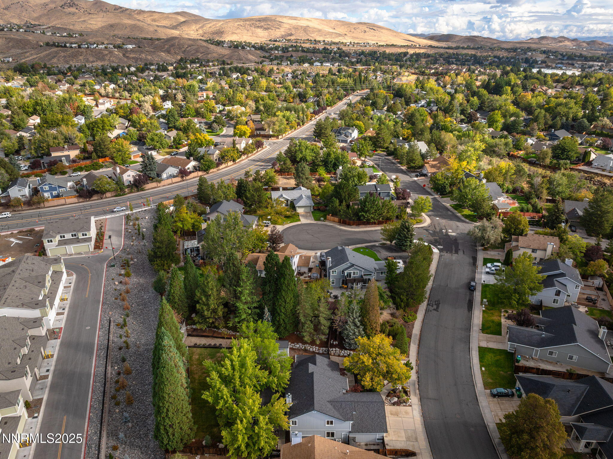 72-web-or-mls-DJI_0533