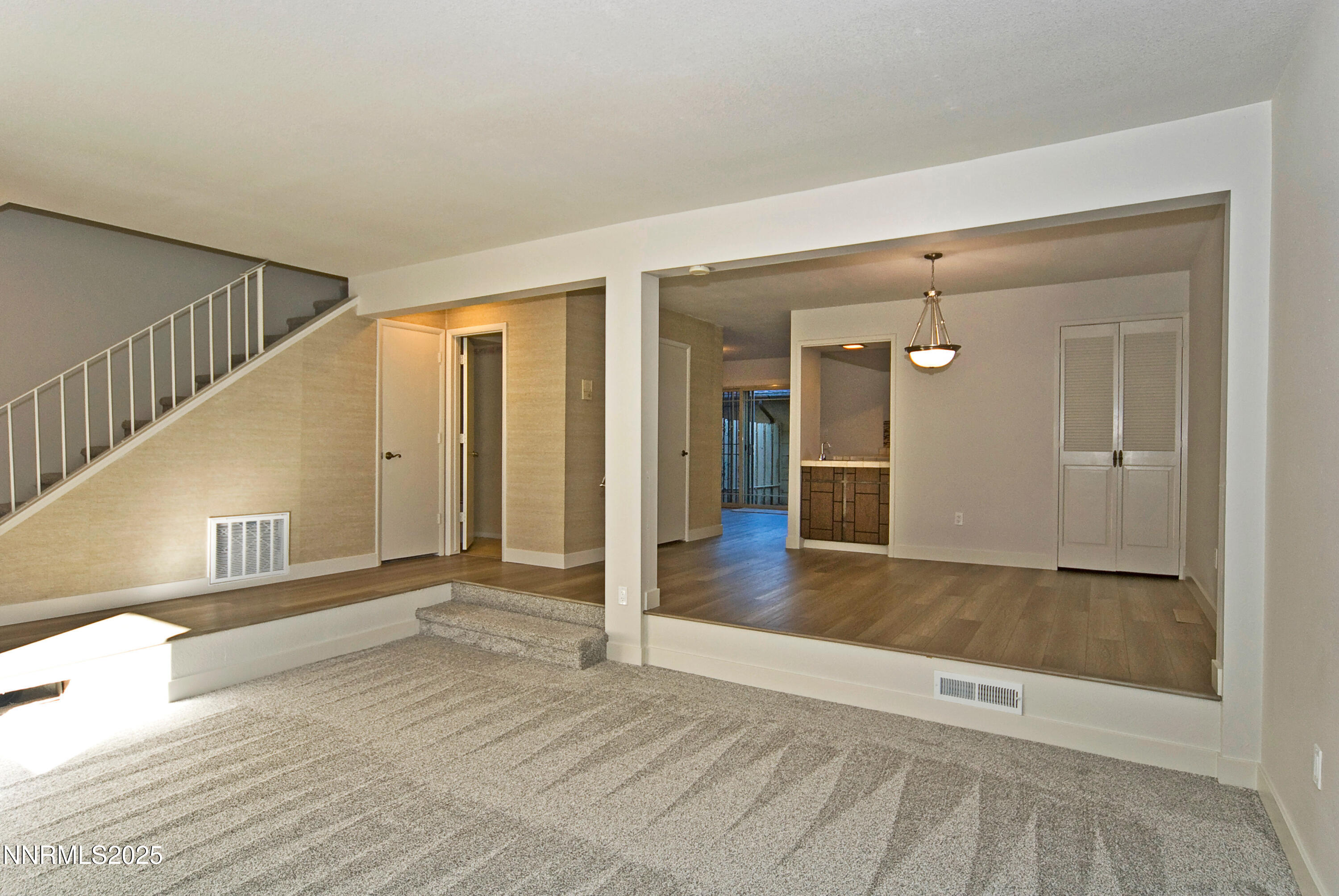 1433 Foster Dr Reno NV 89509-print-008-0