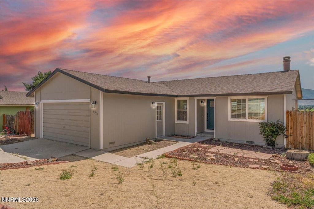 Photo of 3914 Buckingham Square, Reno, NV 89503 (MLS # 260006649)