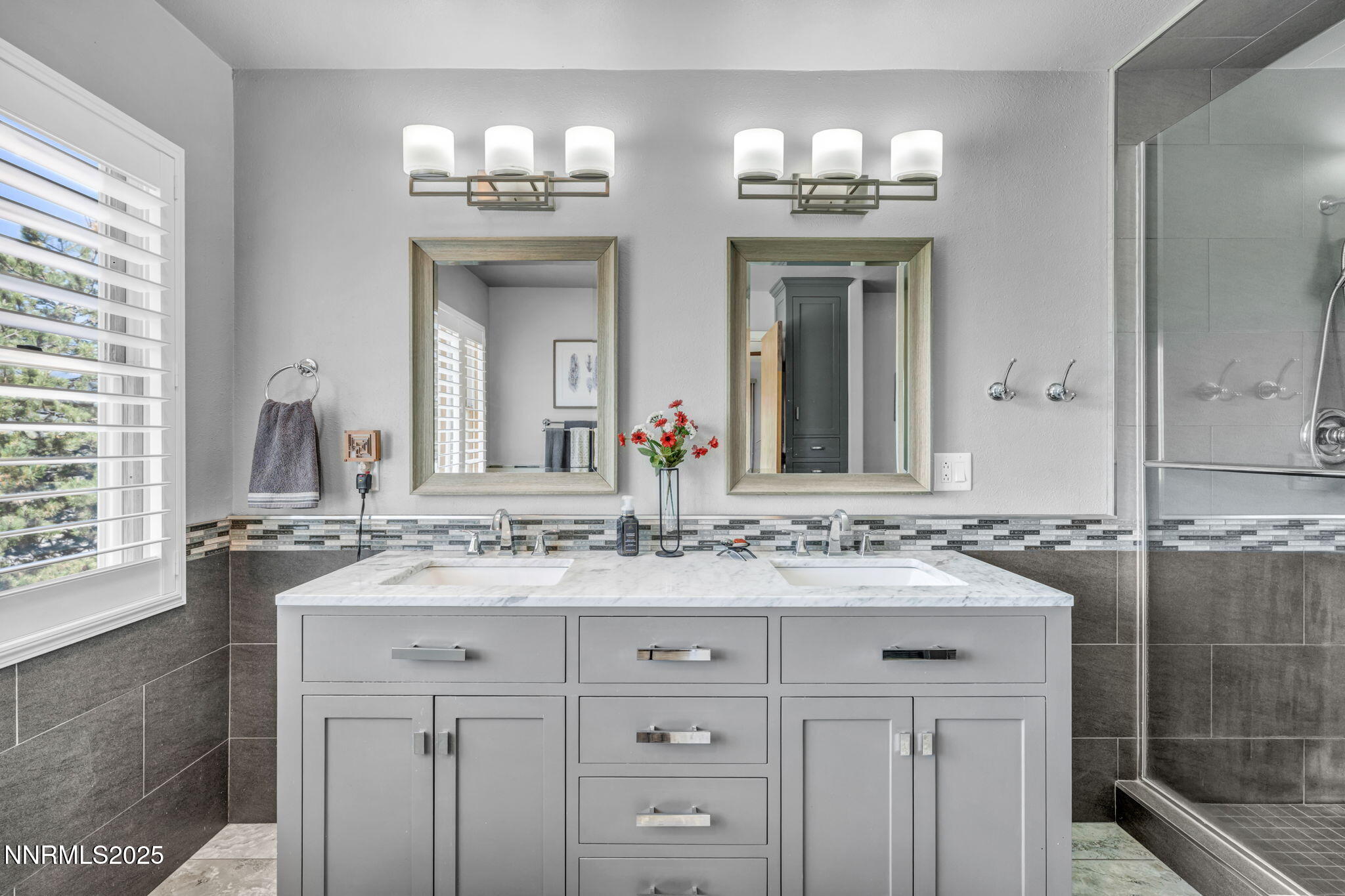 Minden, Nevada 89423, United States, 4 Bedrooms Bedrooms, ,3 BathroomsBathrooms,Residential,Active,141726