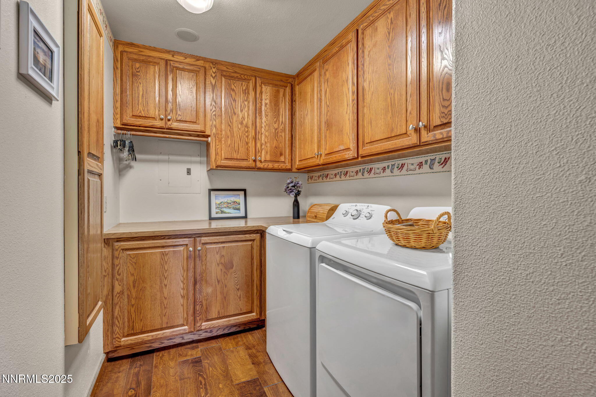 Minden, Nevada 89423, United States, 4 Bedrooms Bedrooms, ,3 BathroomsBathrooms,Residential,Active,141726