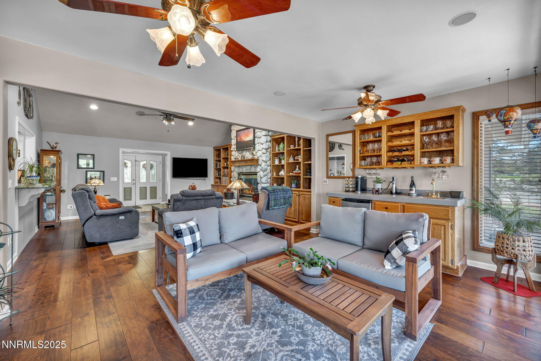 Minden, Nevada 89423, United States, 4 Bedrooms Bedrooms, ,3 BathroomsBathrooms,Residential,Active,141726