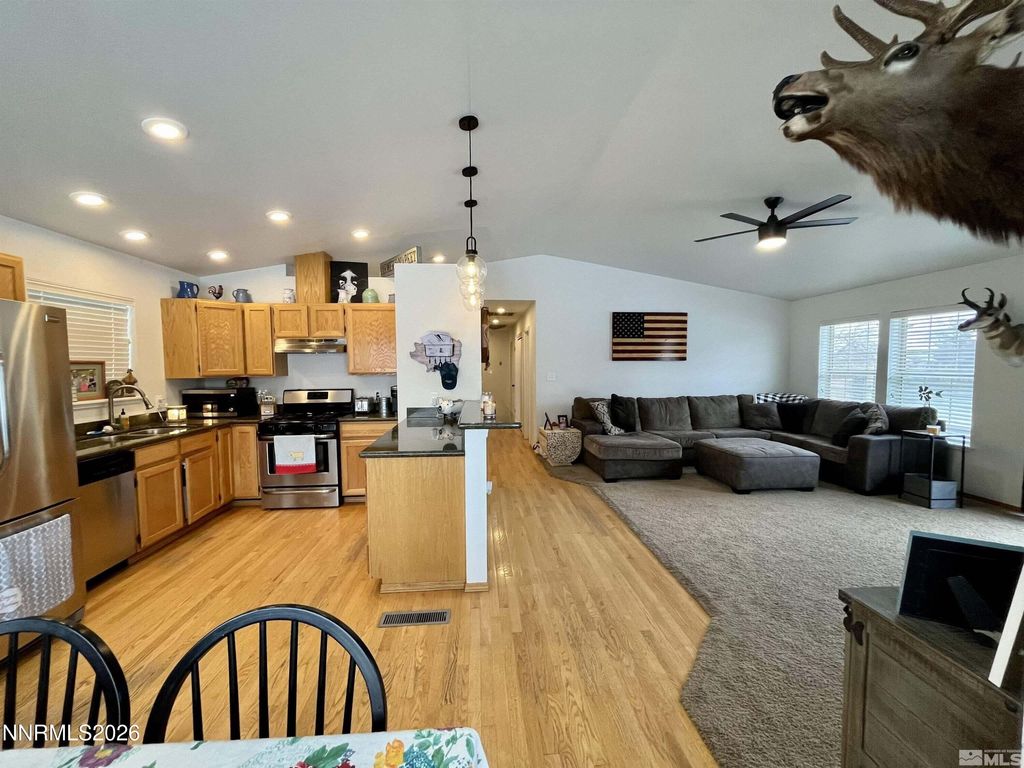 Photo of 3205 N Sherwood Drive, Winnemucca, NV 89445 (MLS # 260002562)