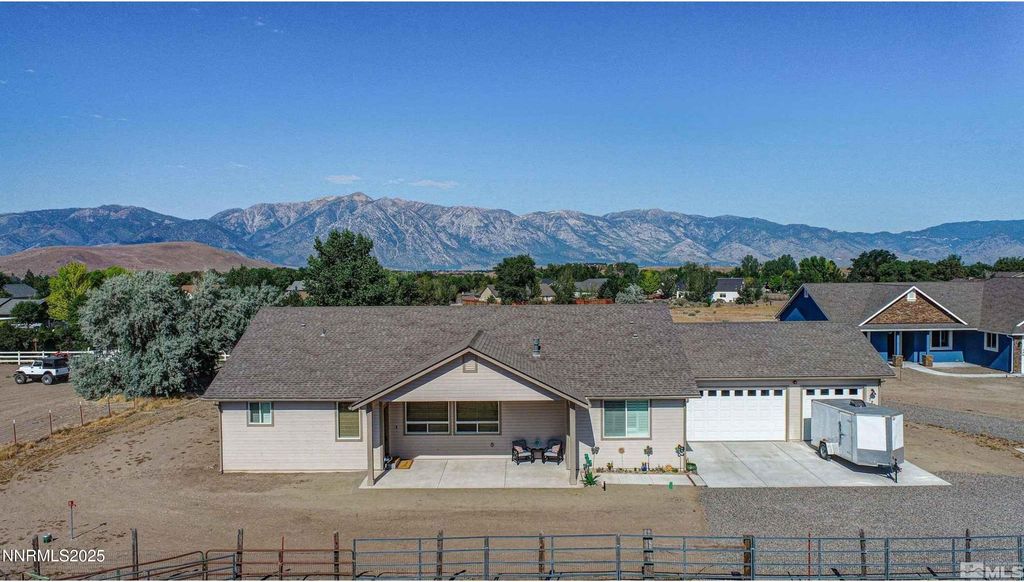 Photo of 660 Mustang Lane, Gardnerville, NV 89410 (MLS # 250053727)