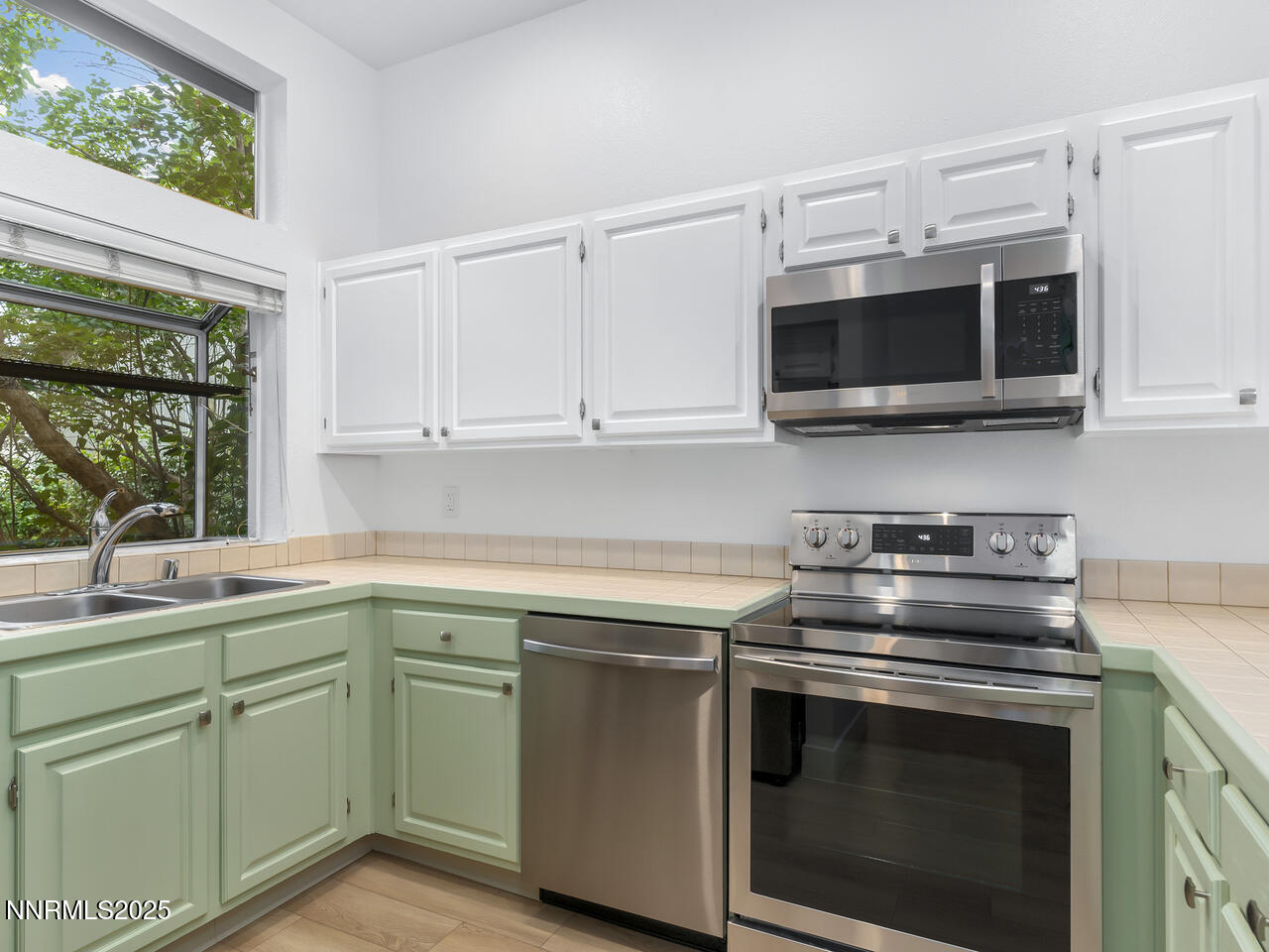 3223 Alum Creek Ct Reno NV 89509 USA-008