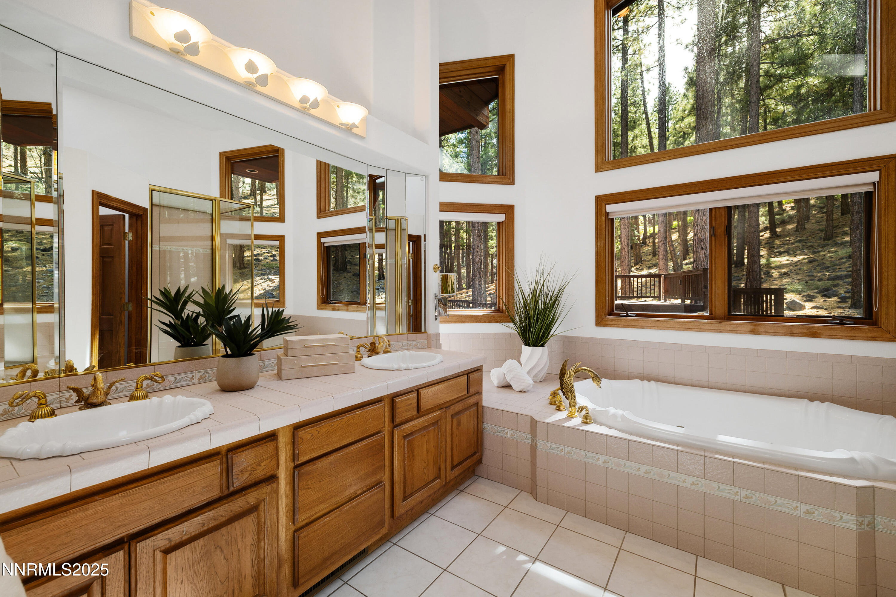 027_24-print-1745_green_ash_rd-38_321