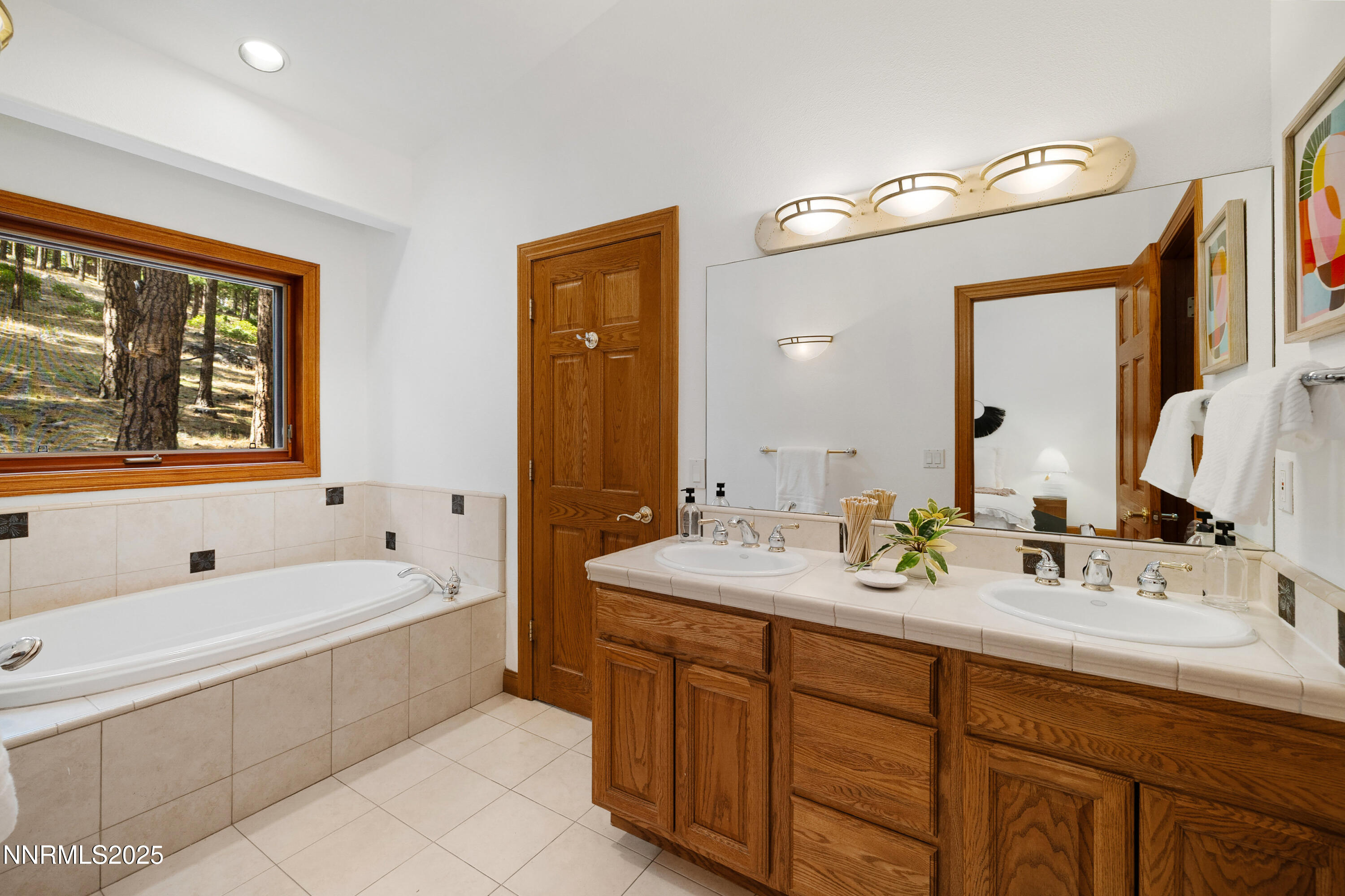 045_82-print-1745_green_ash_rd-48_844