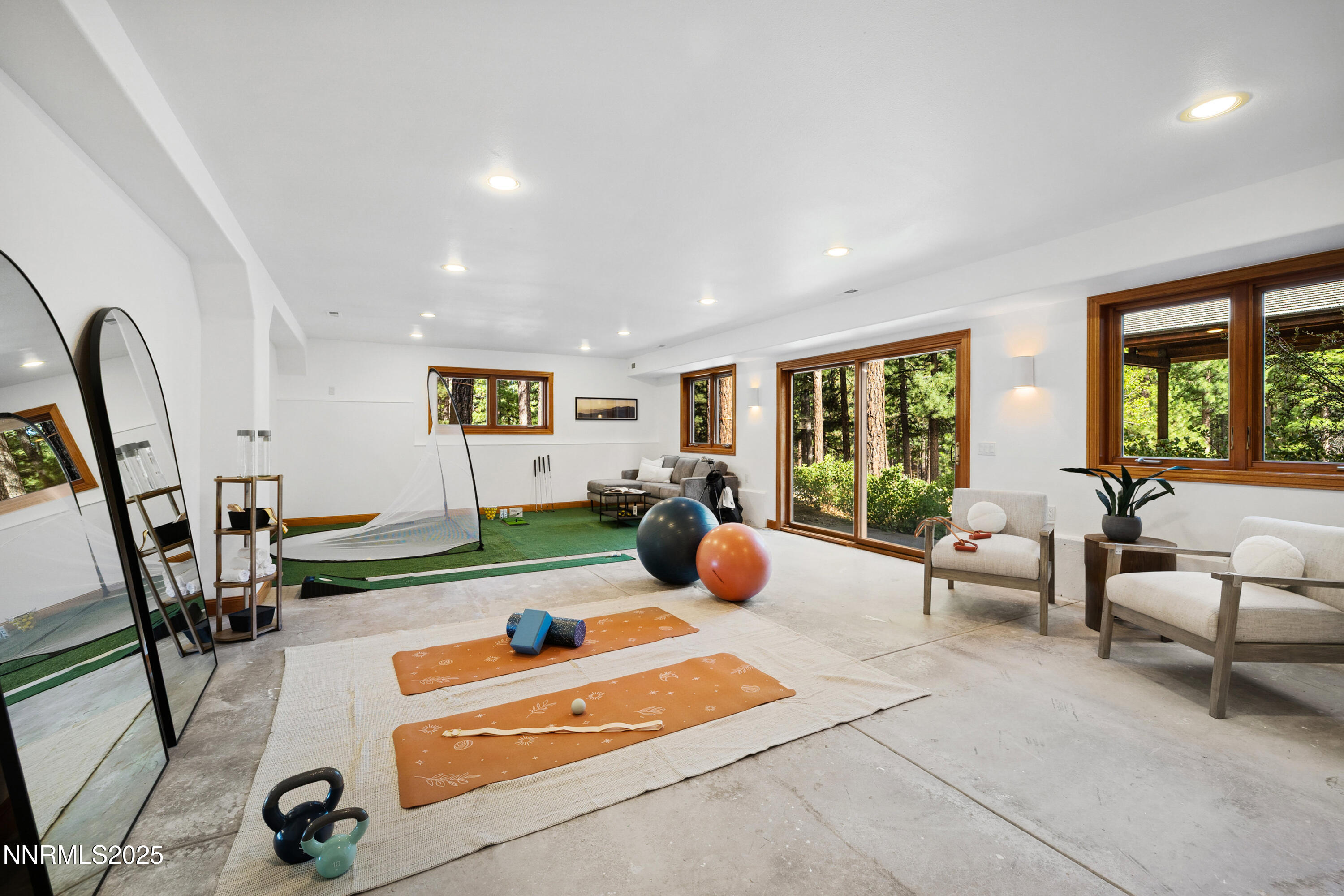 053_61-print-1745_green_ash_rd-50_310