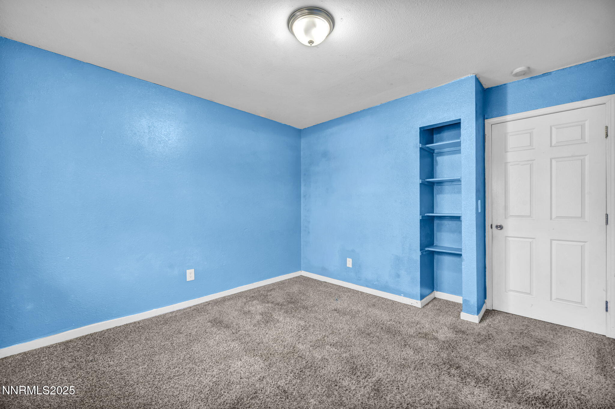 24-web-or-mls-750-southworth-dr