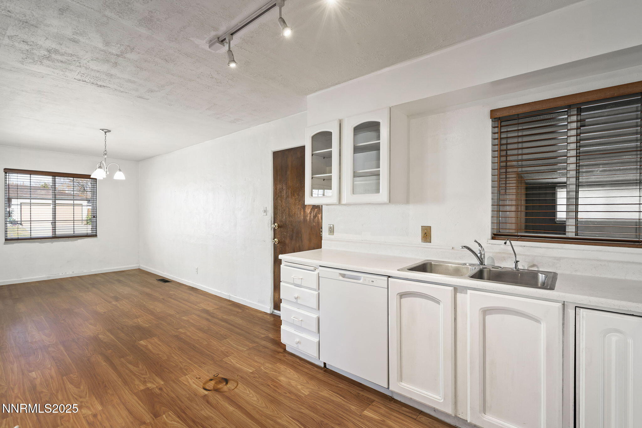 9-web-or-mls-_DSC0262