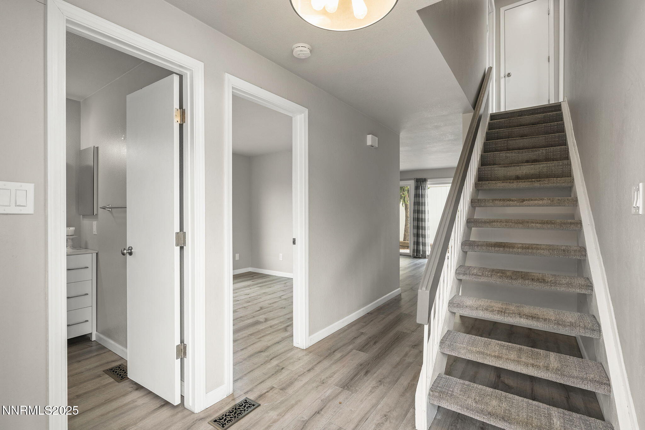 8-web-or-mls-_DSC8976