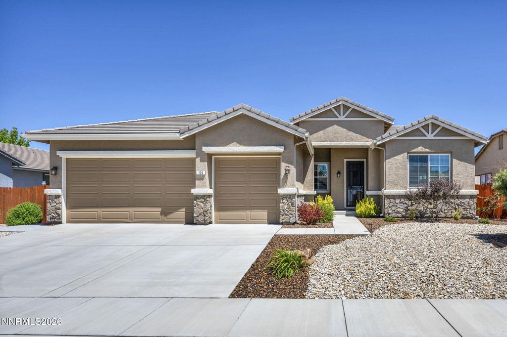 Photo of 124 Maze Avenue, Dayton, NV 89403 (MLS # 260006208)