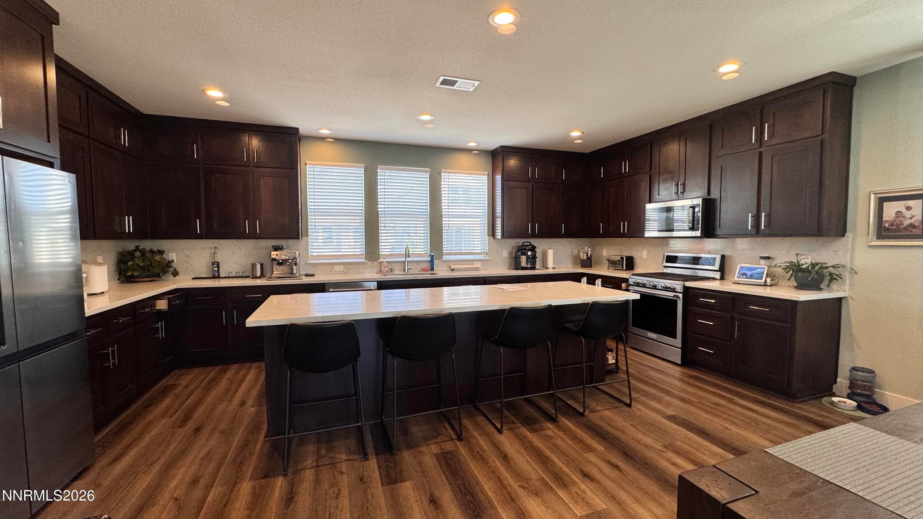 1338 Little Lane