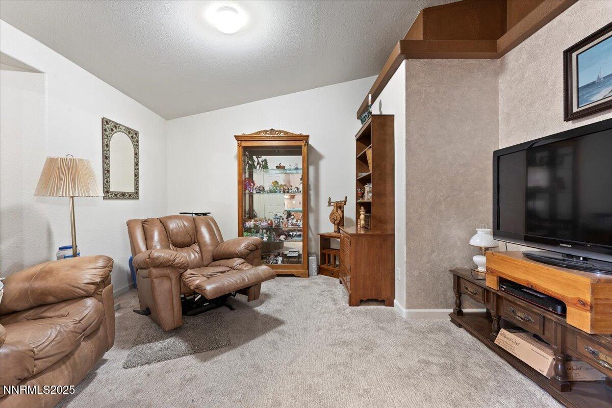 21-3195 Quick Cal Way Fernley NV 89408 (