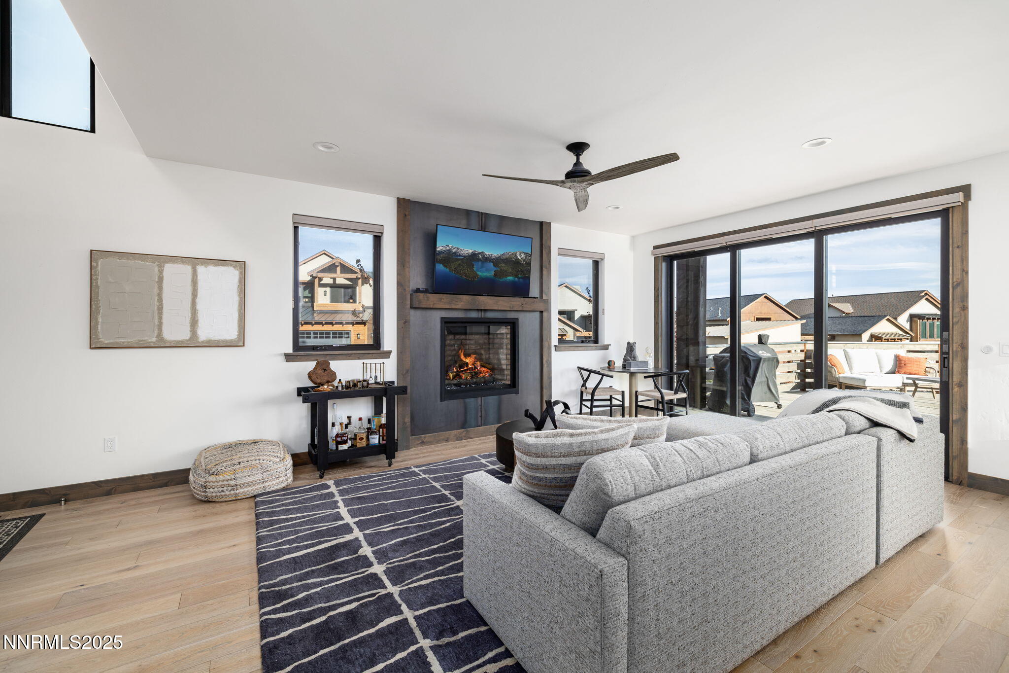 26-web-or-mls-2912 Portrush-7