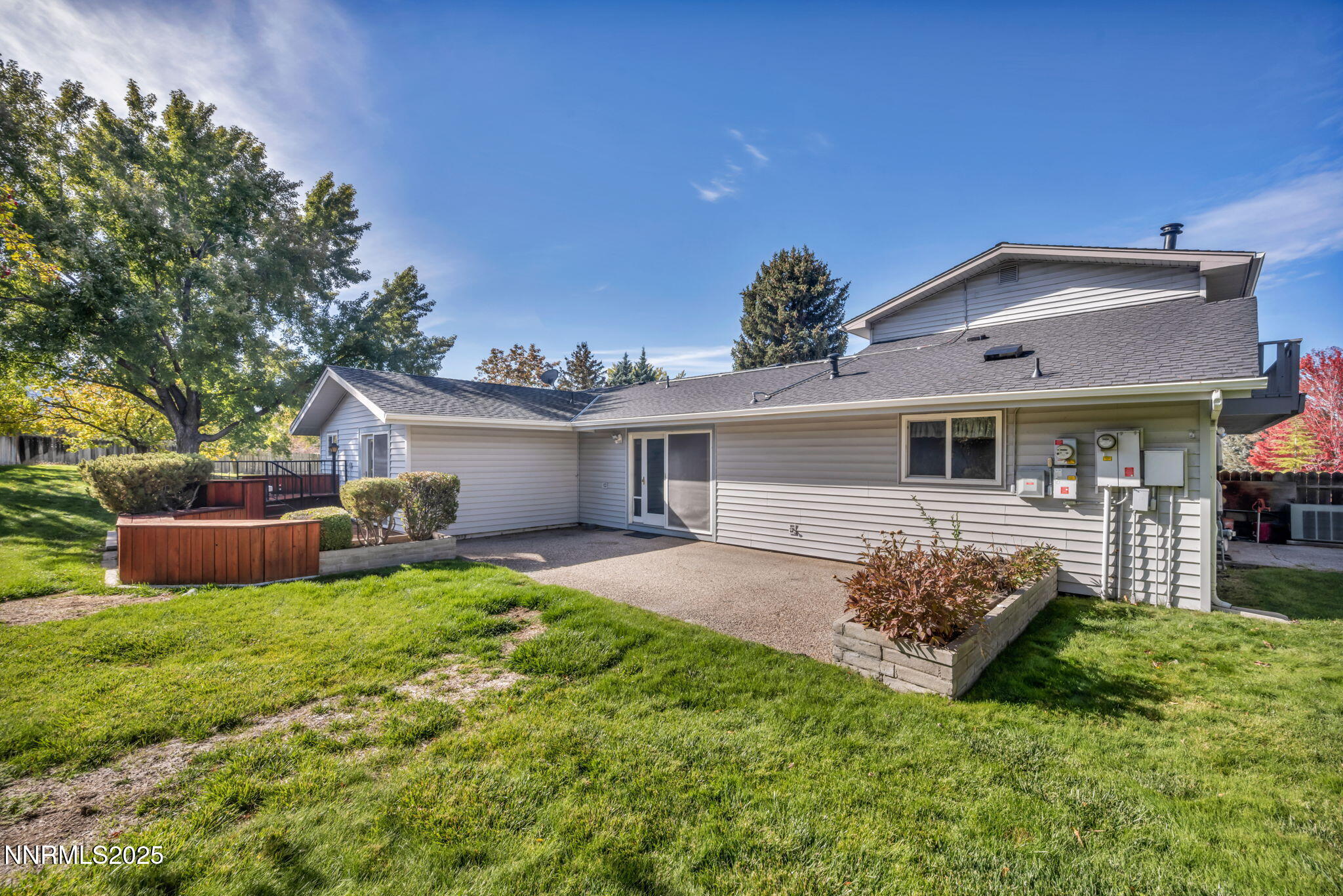 18-web-or-mls-3370-shawnee-cir