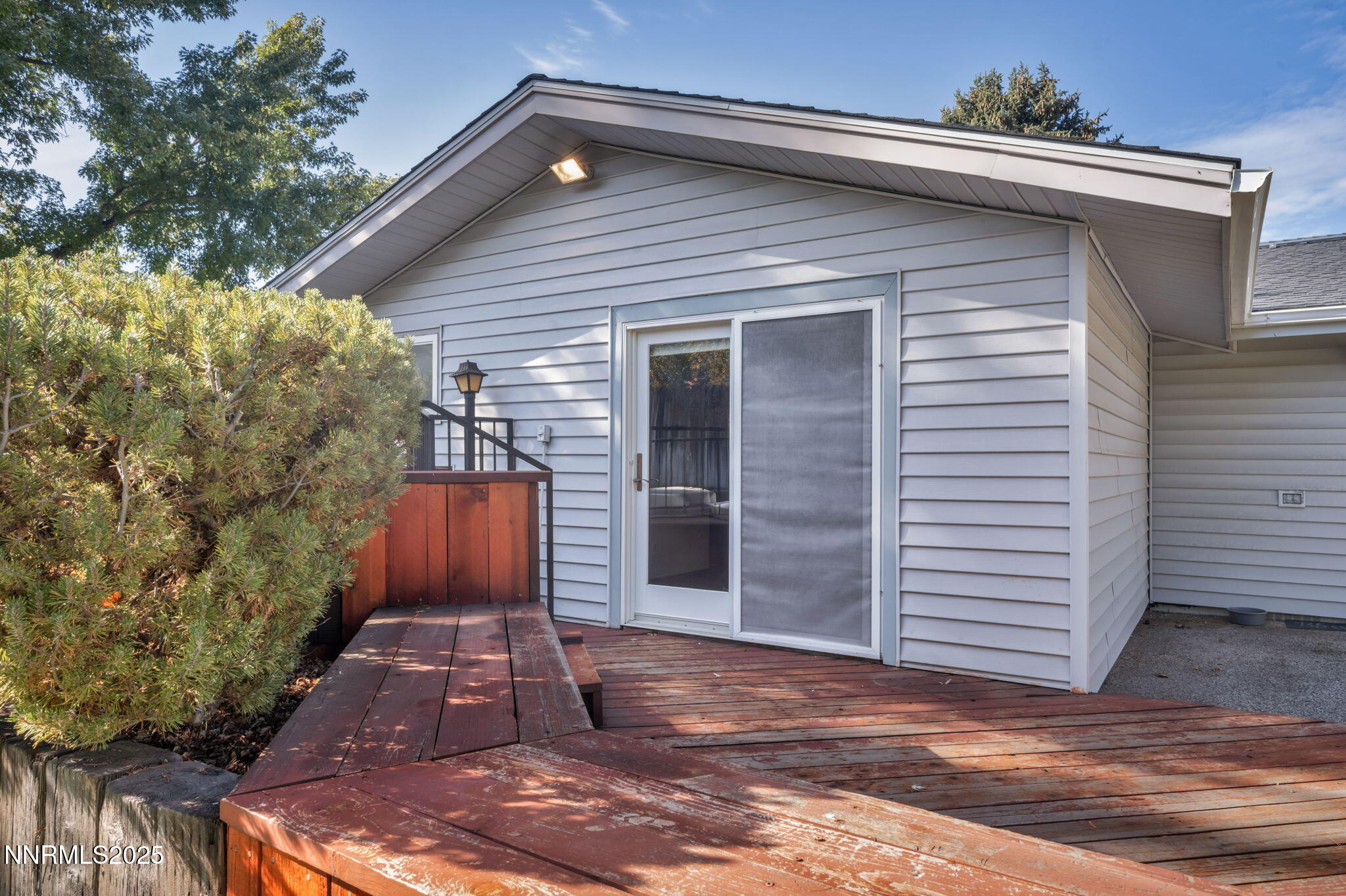 20-web-or-mls-3370-shawnee-cir