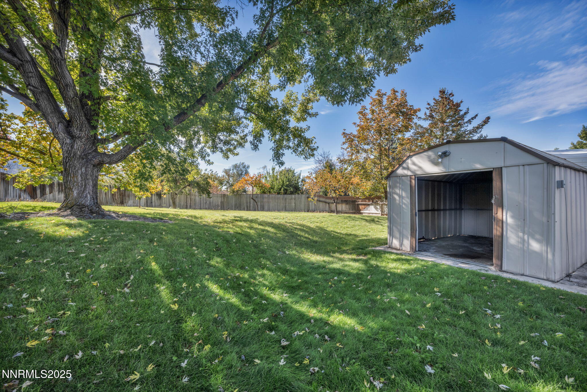 37-web-or-mls-3370-shawnee-cir