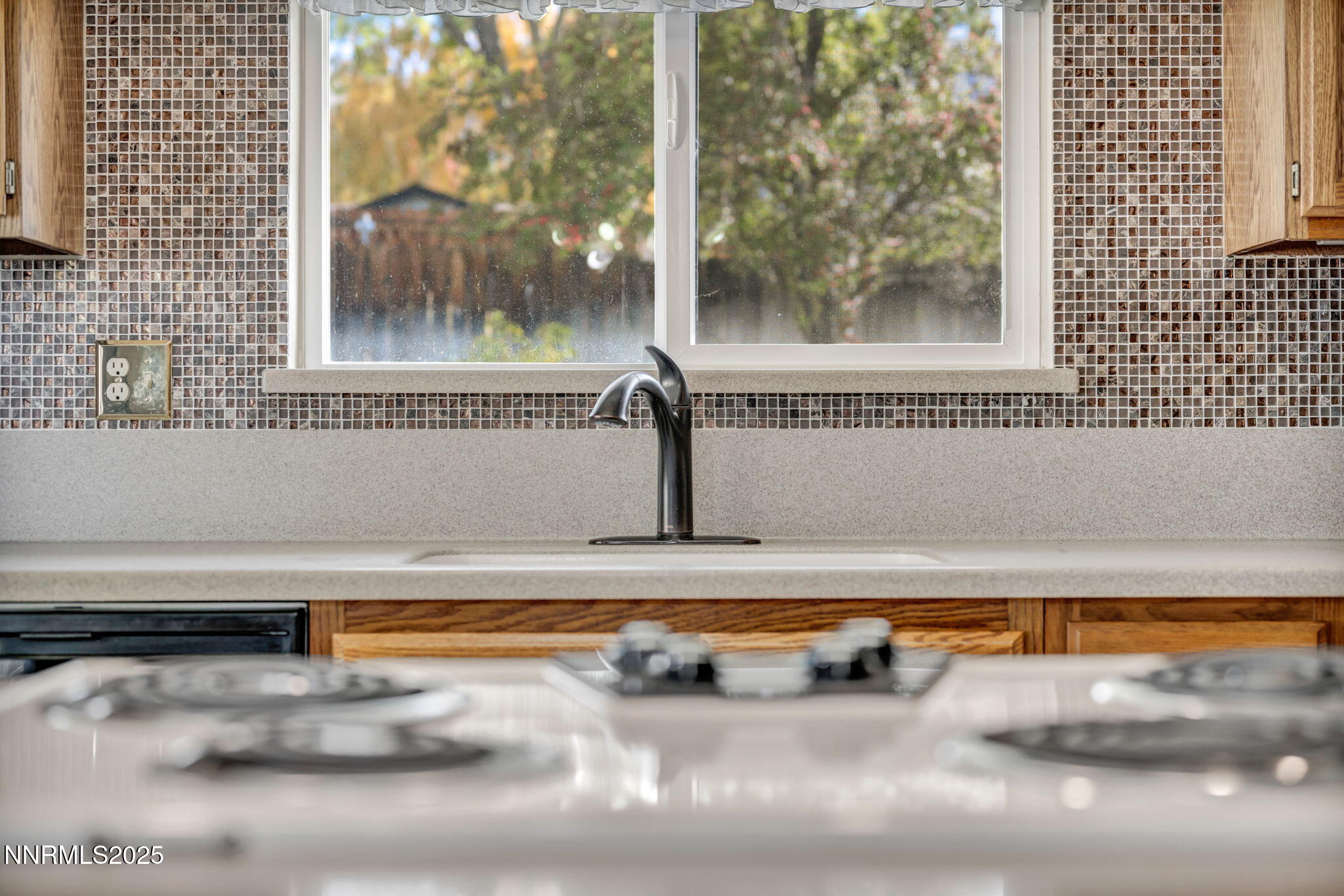 74-web-or-mls-3370-shawnee-cir