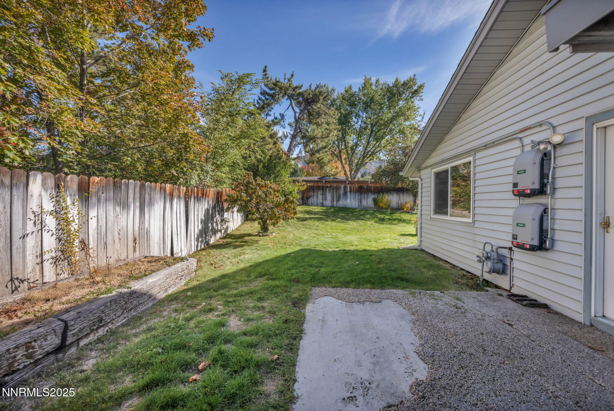 11-web-or-mls-3370-shawnee-cir