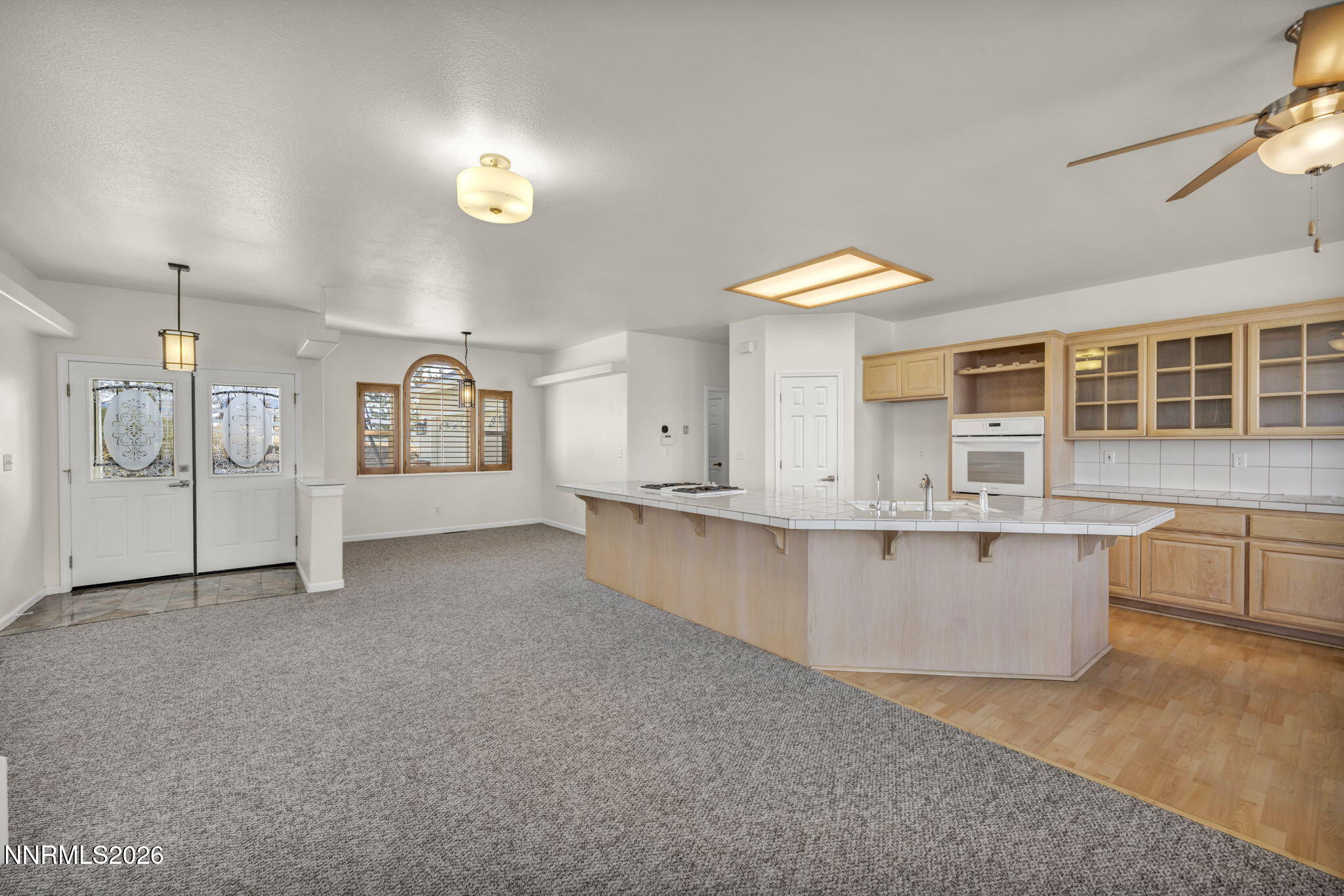 58-web-or-mls-1568-barker-ct