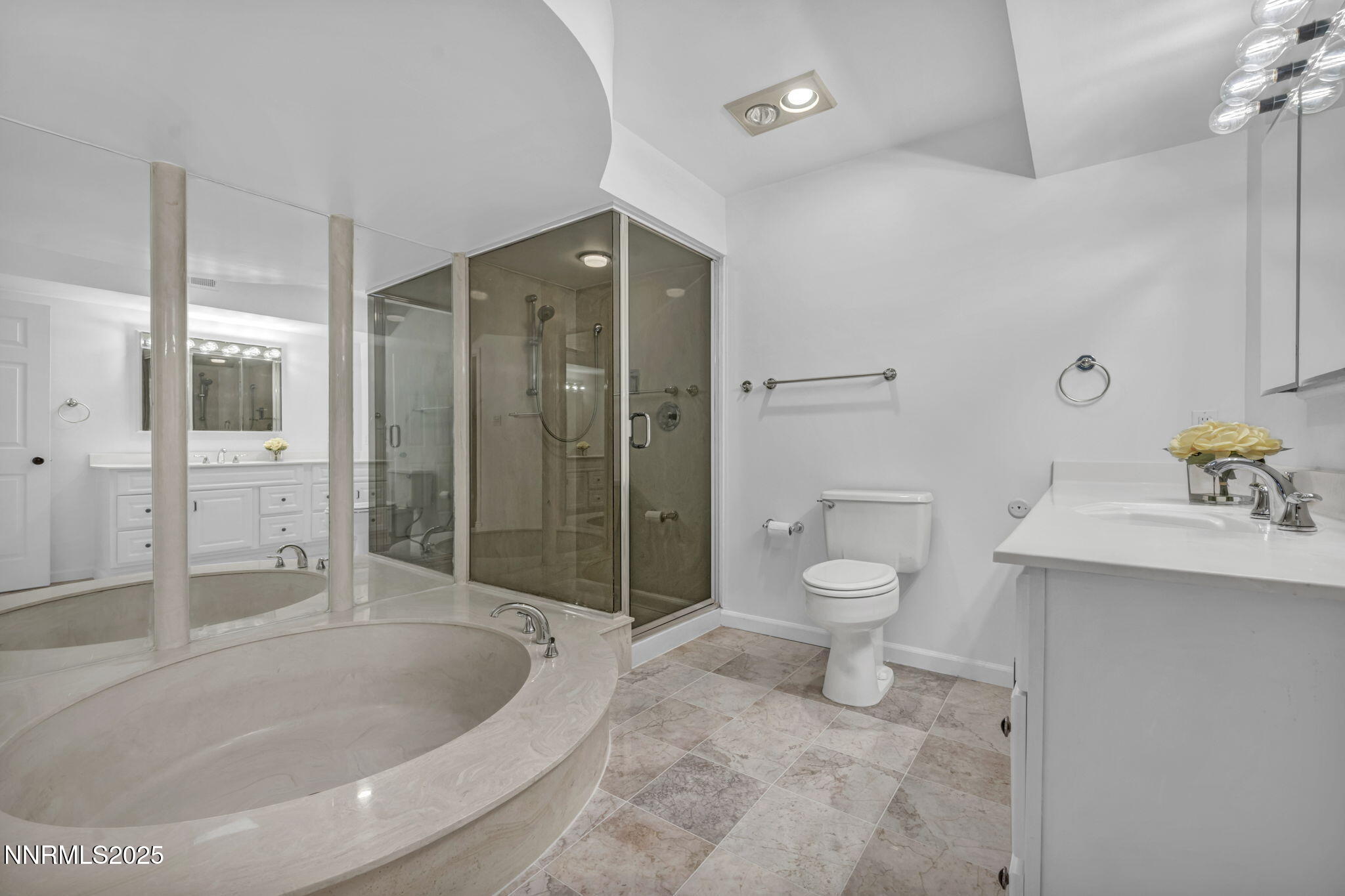 26-web-or-mls-1325-jones-st